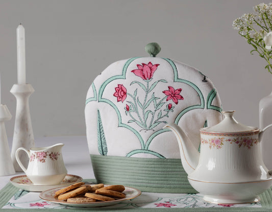 Teela Rose Tea Cozy & Tray Cloth set