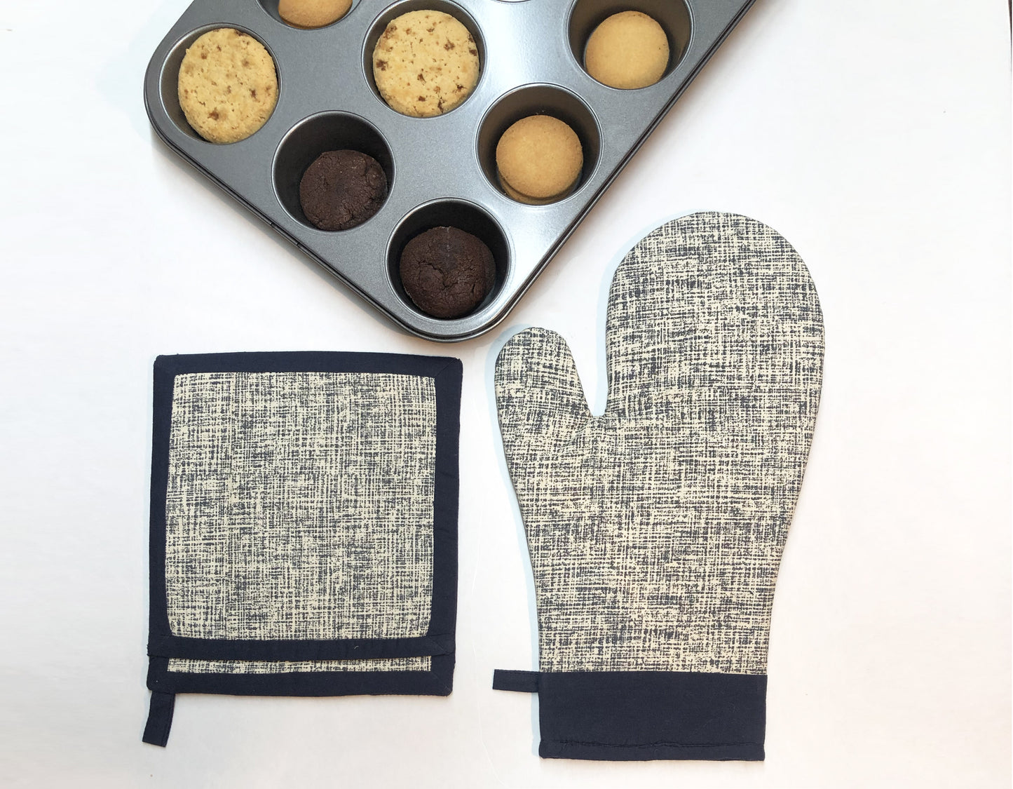 Dalyn Oven Mitt & Pot Holder Set