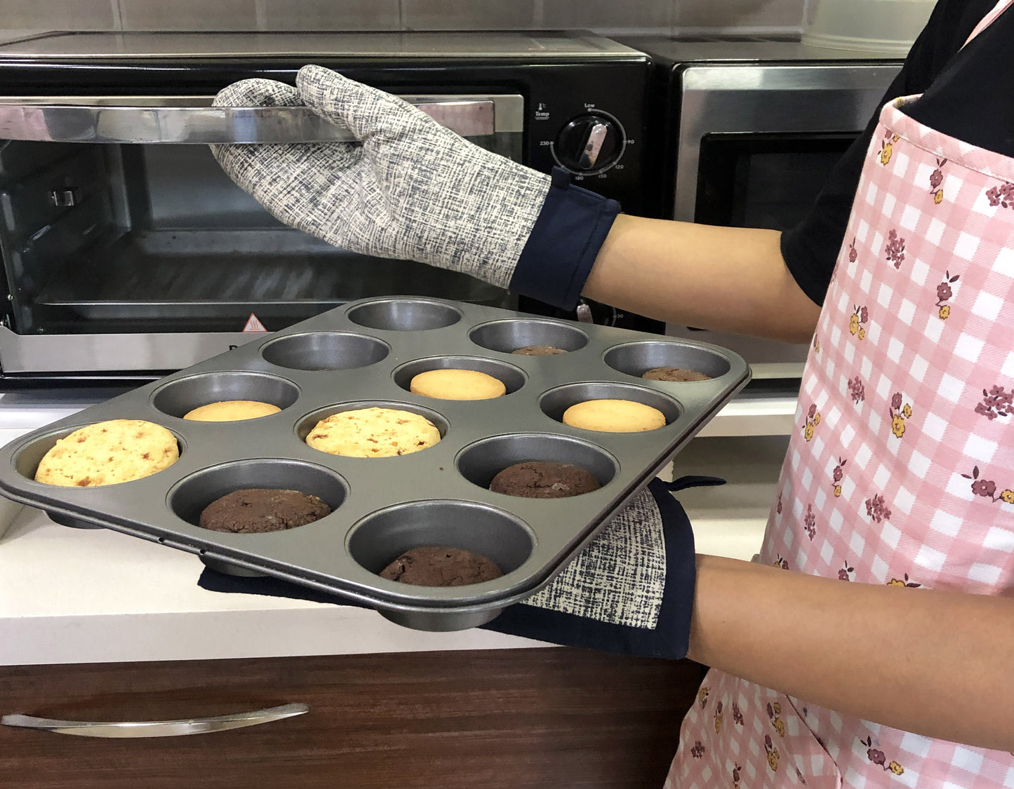 Dalyn Oven Mitt & Pot Holder Set