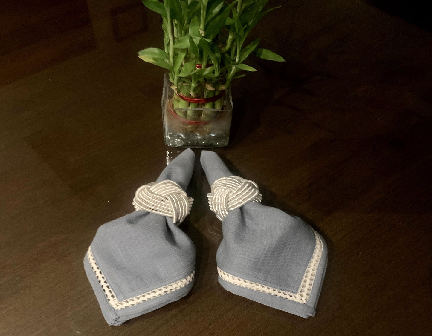 Dainty Brims Napkins