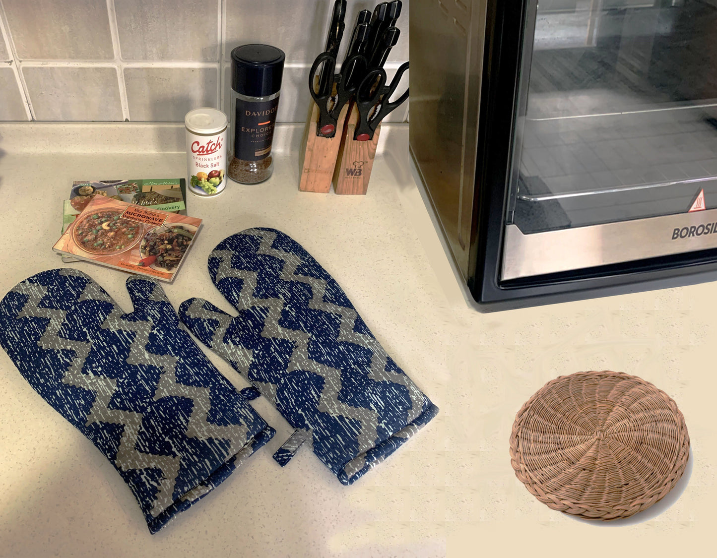 Wavy Duo Oven Mitts