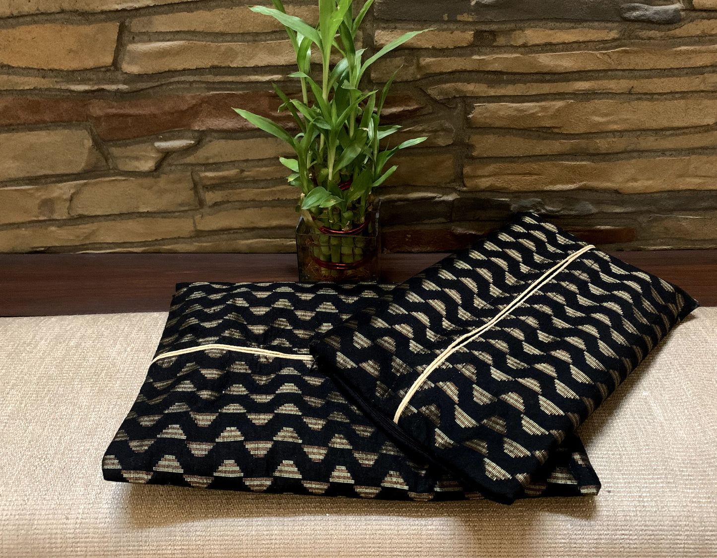 Golden Quiver Tissue Box Cover