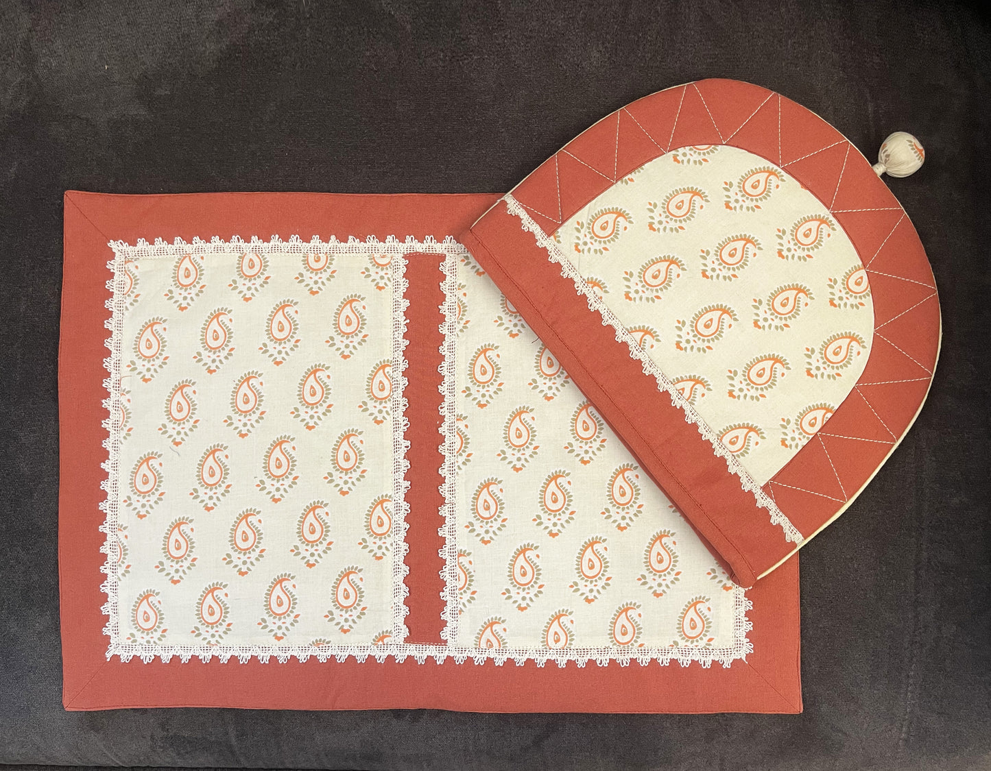 Flavie Tea Cozy & Tray Cloth set