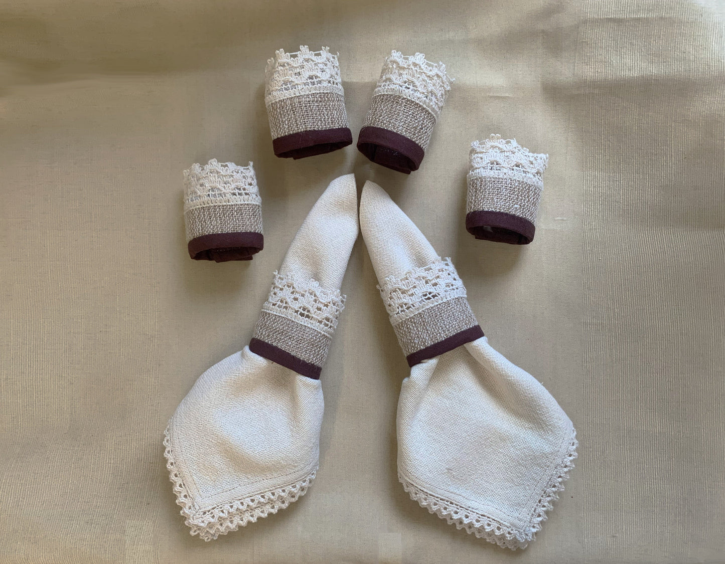 Morena Placemats & Runner Set