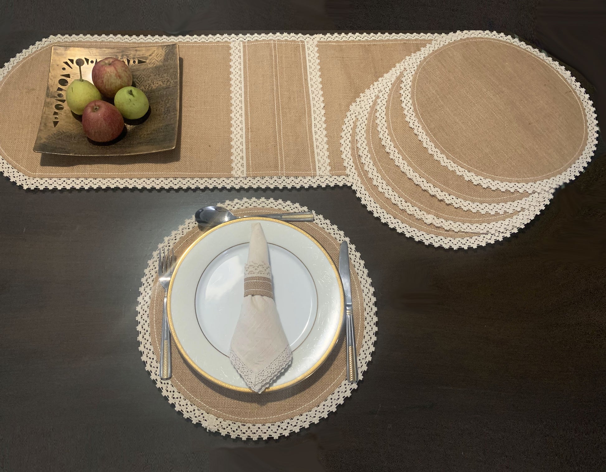 round table mats
