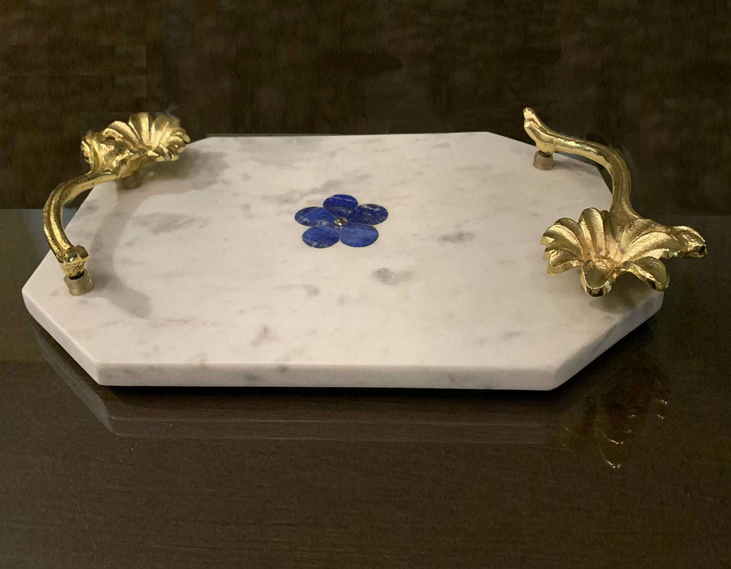 Avisha Tray