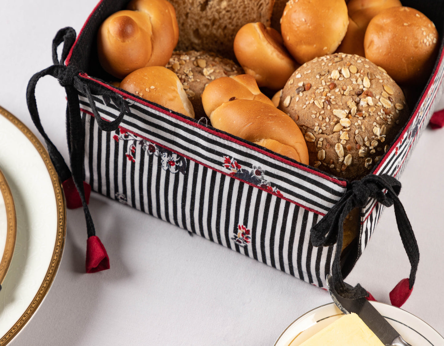 Arabella Bread Basket