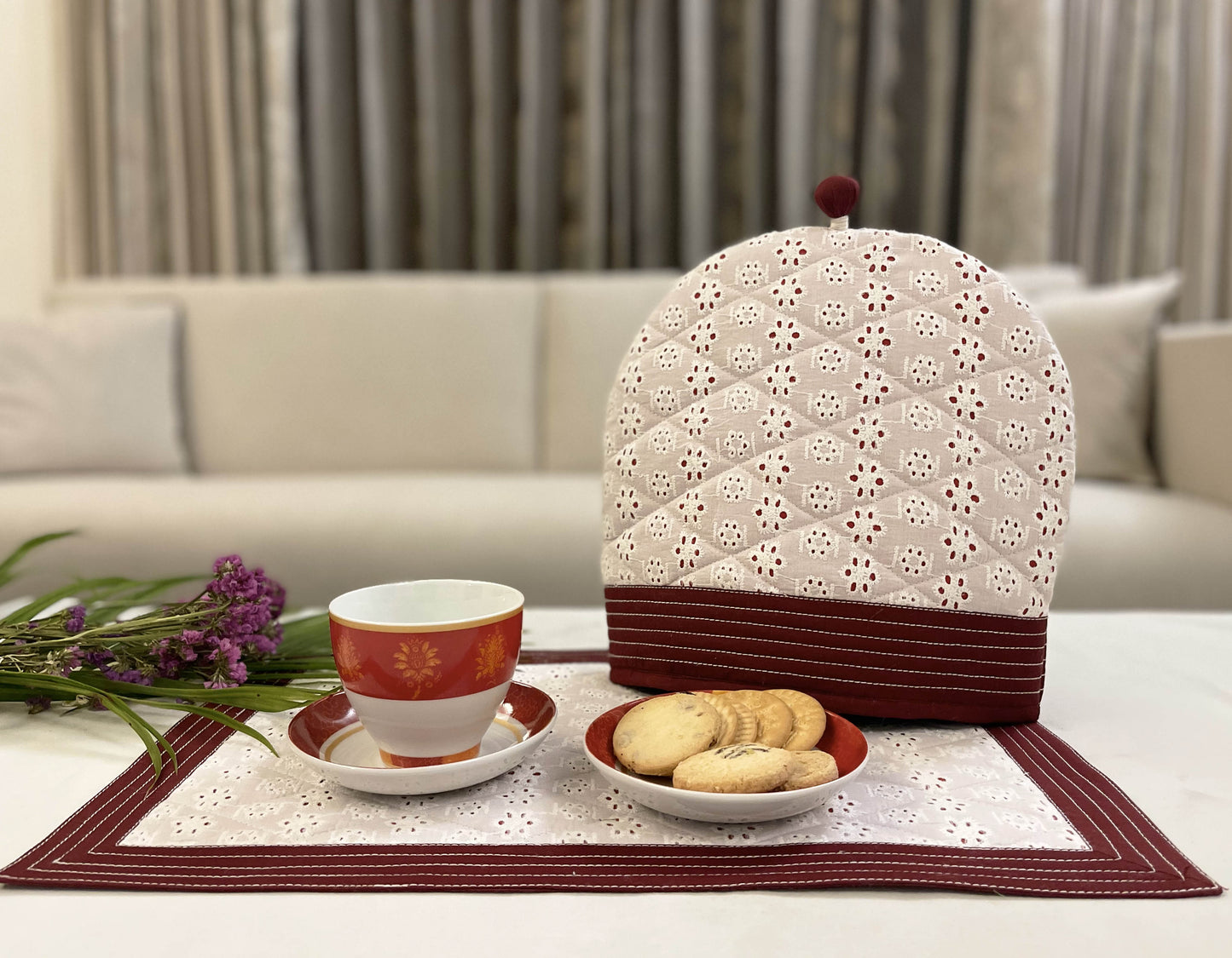 Asira Tea Cozy & Tray Cloth set