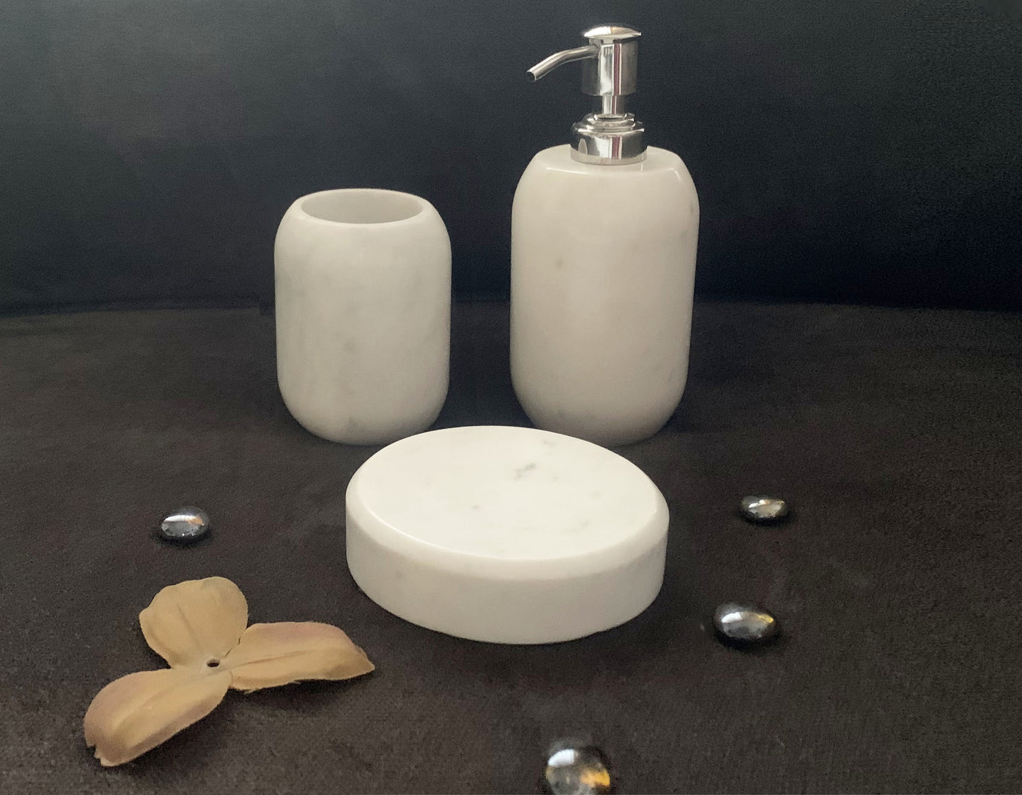 Adama Bath Set