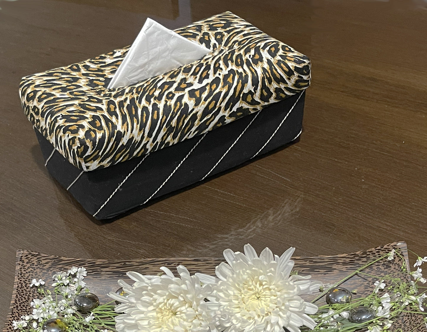 Rumesal Tissue Box