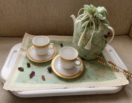 Aranya Tea Cozy & Tray Cloth set