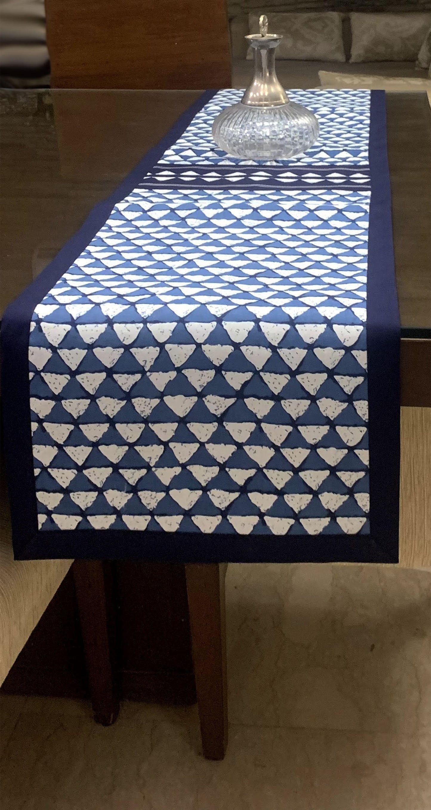 Aqua Scales Placemats & Runner Set