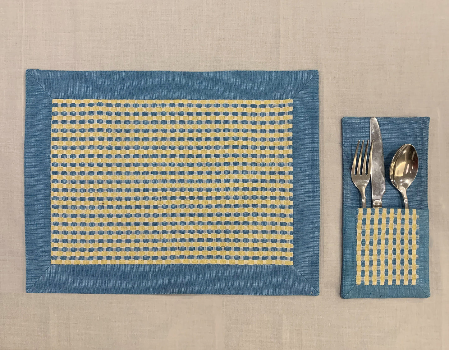 Lushan Placemats & Runner Set