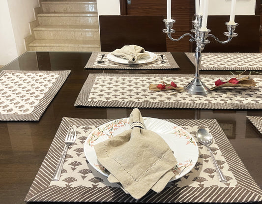 Meropi Placemats & Runner Set