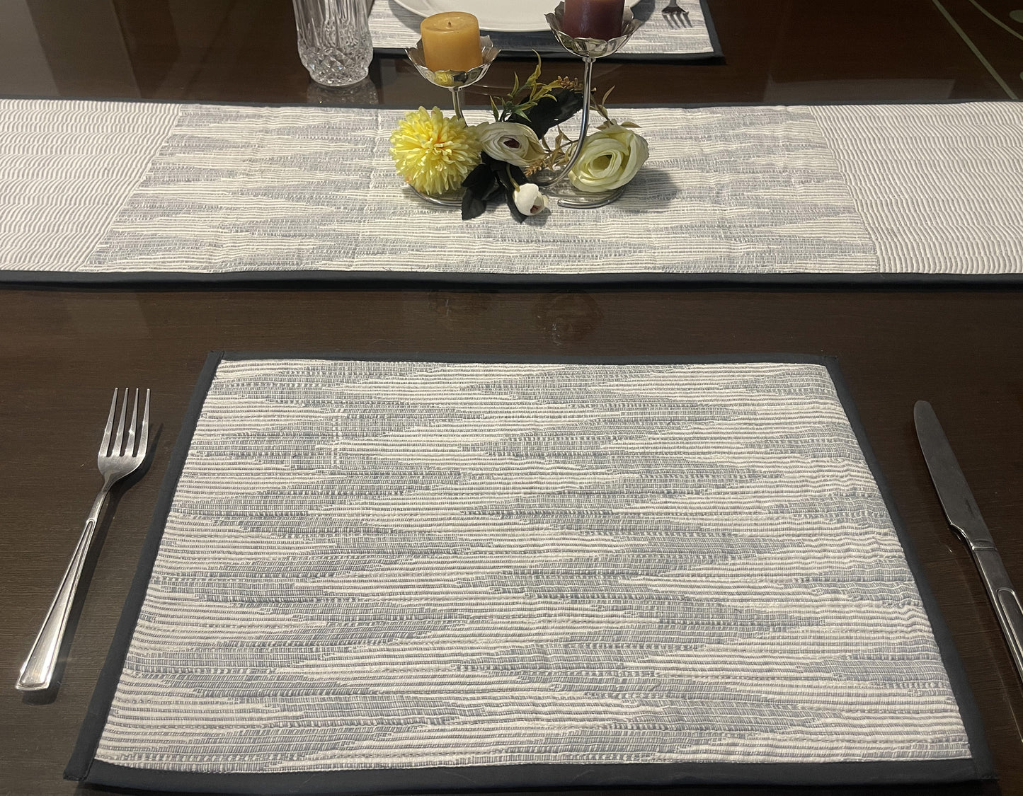 Zarka Placemats & Runner Set